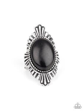 Paparazzi Ring (R180)